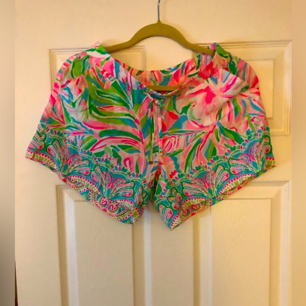 Lilly Maria short NWT